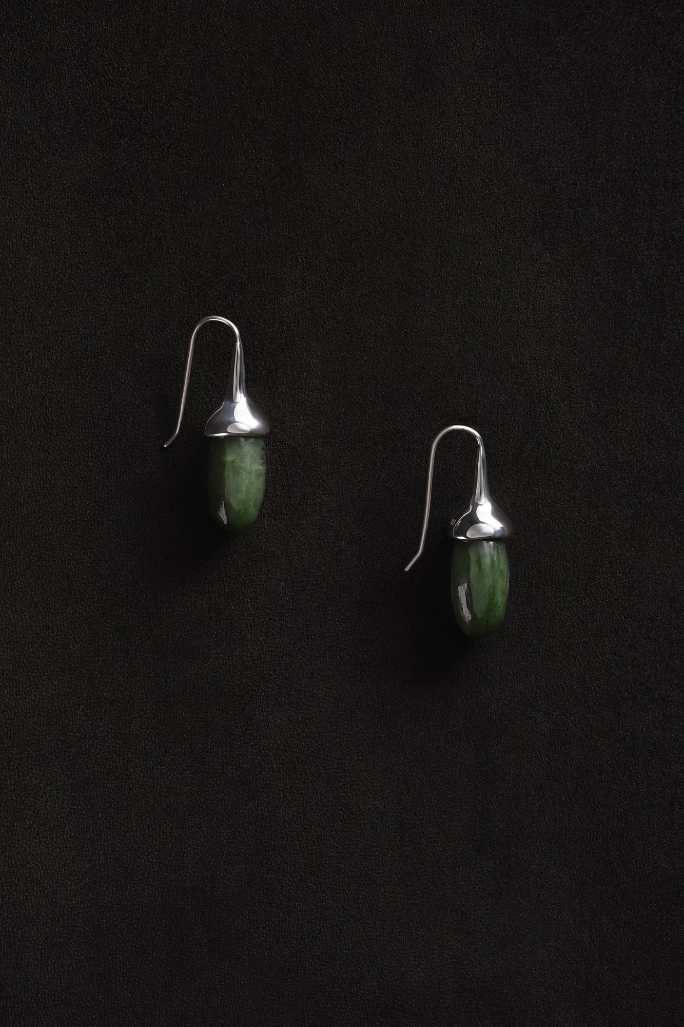 DRIPPING STONE EARRINGS IN JADE
